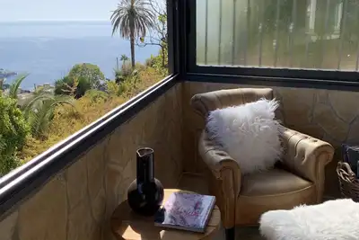 Image de appartement villa détente vue sur mer quelques minutes de Monaco. .