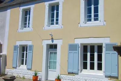 Image de Grande maison familiales des années 30 à 600 m de la plage