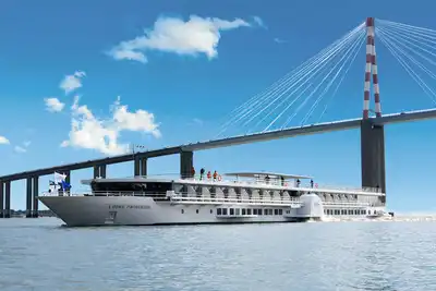 Croisière sur le MS Loire Princesse (ou similaire) : Réveillon royal sur la Loire ( RLO_PP) 