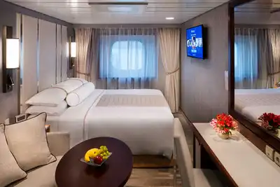 Croisière sur le Azamara Journey : Porto Rico, îles Vierges, Antigua et Barbuda, Martinique, Dominique, St Barthélemy.. 