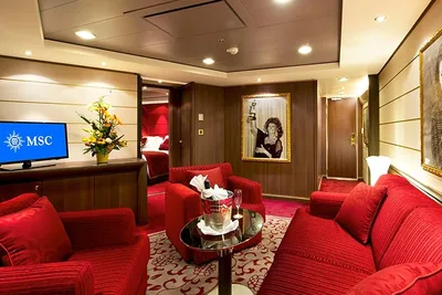 Croisière sur le MSC Divina : Italie, France, Espagne, Brésil 