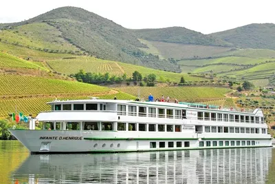 Croisière sur le MS Infante don Henrique (ou similaire) : De Porto vers l’Espagne : la vallée du Douro, Salamanque (POP_PP) 