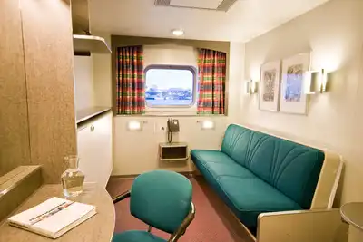 Croisière sur le MS Nordkapp : Express Côtier : Fjords, Cap Nord et Îles Lofoten | Vol inclus 