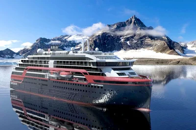 Croisière sur le MS Fridtjof Nansen : Splendeurs du Groenland – Le Nord et ses terres de légende (2026) 