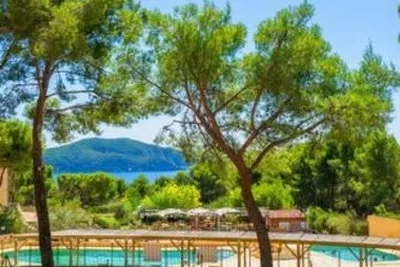 Camping Les Dauphins