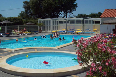 Camping Le Roc (Vairé à 3 km)