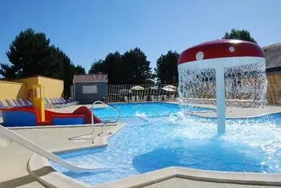 Camping Vitamin (Saint-Aubin-sur-Scie à 10 km)