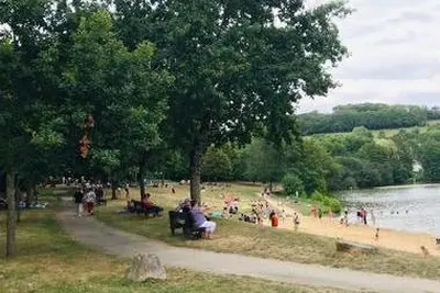 Camping Camp Du Lac (Pouzauges à 13 km)