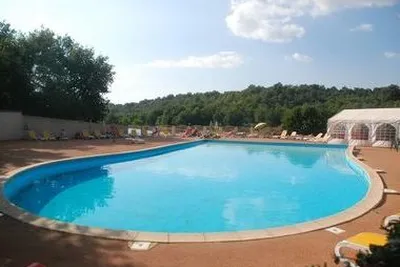 Camping Domaine Naturiste Du Petit Arlane (Valensole à 1 km)