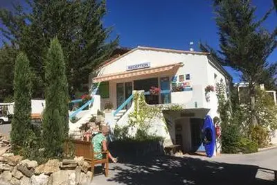 Camping Rcn Les Collines De Castellane (La Garde à 5 km)