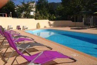 Camping Les Sources (Soubès à 4 km)