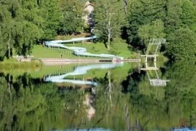 Camping L'air Du Lac (Saint-Hilaire-les-Places à 14 km)