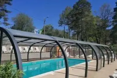 Camping Aux Portes Des Mille Sources (Bugeat à 12 km)