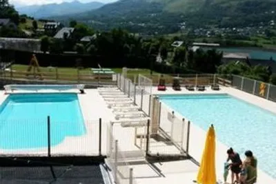 Camping du Lac (Arcizans-Avant à 6 km)