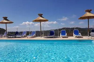 Camping Les Pins D'ucel (Ucel à 3 km)