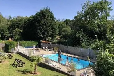 Camping Domaine Du Blanc Pignon (La Calotterie à 5 km)