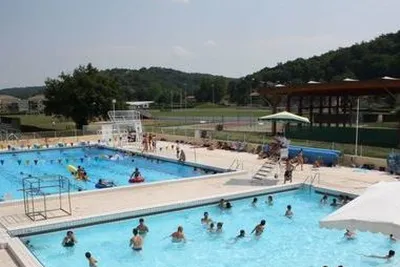 Camping Les Rives de l'Adour Bel Air Village