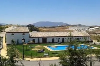 Camping Pueblo Blanco