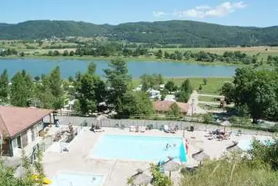 Camping Les Gorges Du Haut Bugey (Matafelon-Granges)