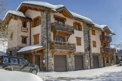 Chalet Mimosa