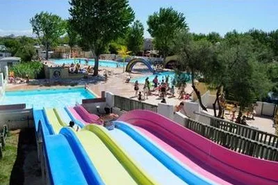 Camping Les Roquilles 