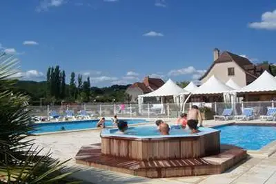 Camping La Sole à Puybrun