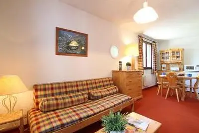 Résidence Aigle Noir Villeneuve 1400