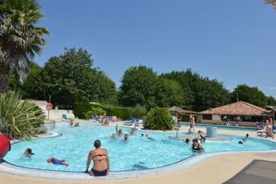Camping Les Bruyères