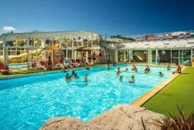 Camping Les Pirons