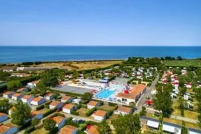 Camping Les Ilates