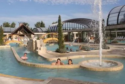 Camping Marvilla Parks La Croix du Vieux Pont
