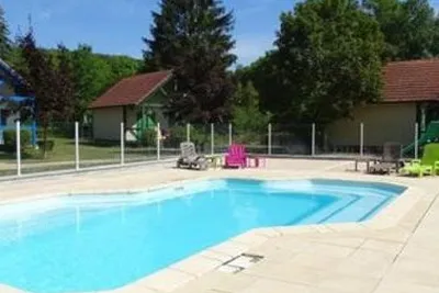 Camping Le Village chalets Le Rû du Pré