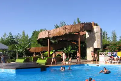 Camping Sen Yan