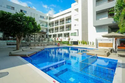 Adult Only Atrium Ambiance Hôtel (à partir de 15 ans)