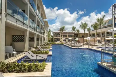 Circuit Adult Only (+18) - Échappée Dominicaine depuis l'hôtel Catalonia Royal La Romana - Arrivée Punta Cana