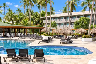 Mondi Club Grand Sirenis Tropical & Aquagames