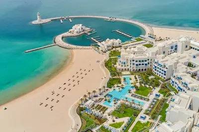 Hôtel Fram Sélection Hilton Salwa Beach Resort & Villas