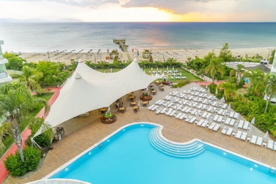 Hôtel Grand Belish Resort & Spa
