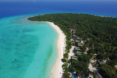 The Barefoot Eco Hôtel 3*
