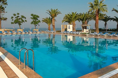 Le Bleu Hôtel & Resort 5*