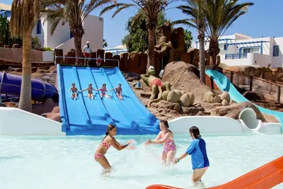 Hôtel HL Paradise Island 4*