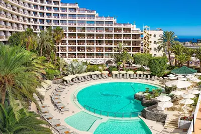 Hôtel Seaside Sandy Beach 4*