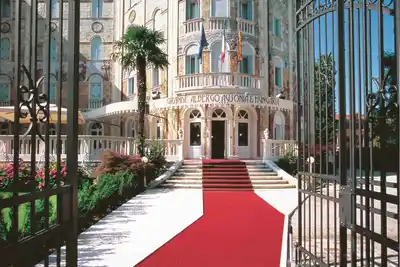 Hôtel Ausonia Hungaria Wellness & Lifestyle 5*
