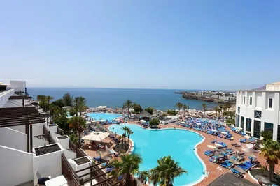 Hôtel Sandos Papagayo Beach Resort 4*