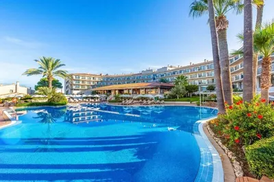 Hôtel Valentin Son Bou 4*