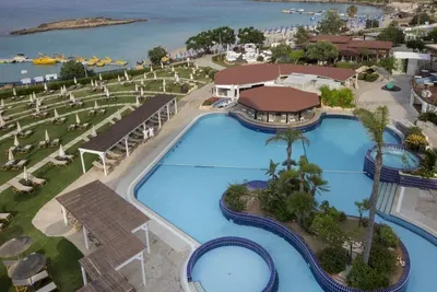 Capo Bay  Hotel 5*