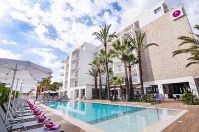 Hôtel JS Yate 4*