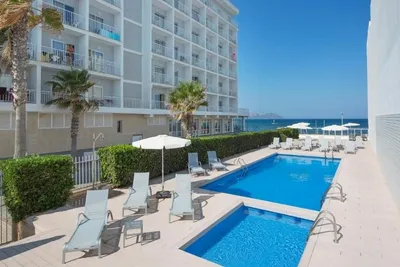 Hôtel JS Miramar 3*