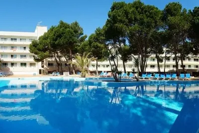 Hotel & Spa S'Entrador Playa 4*