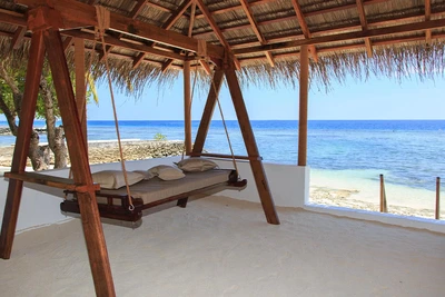 Hotel Equator Village Maldives 3*